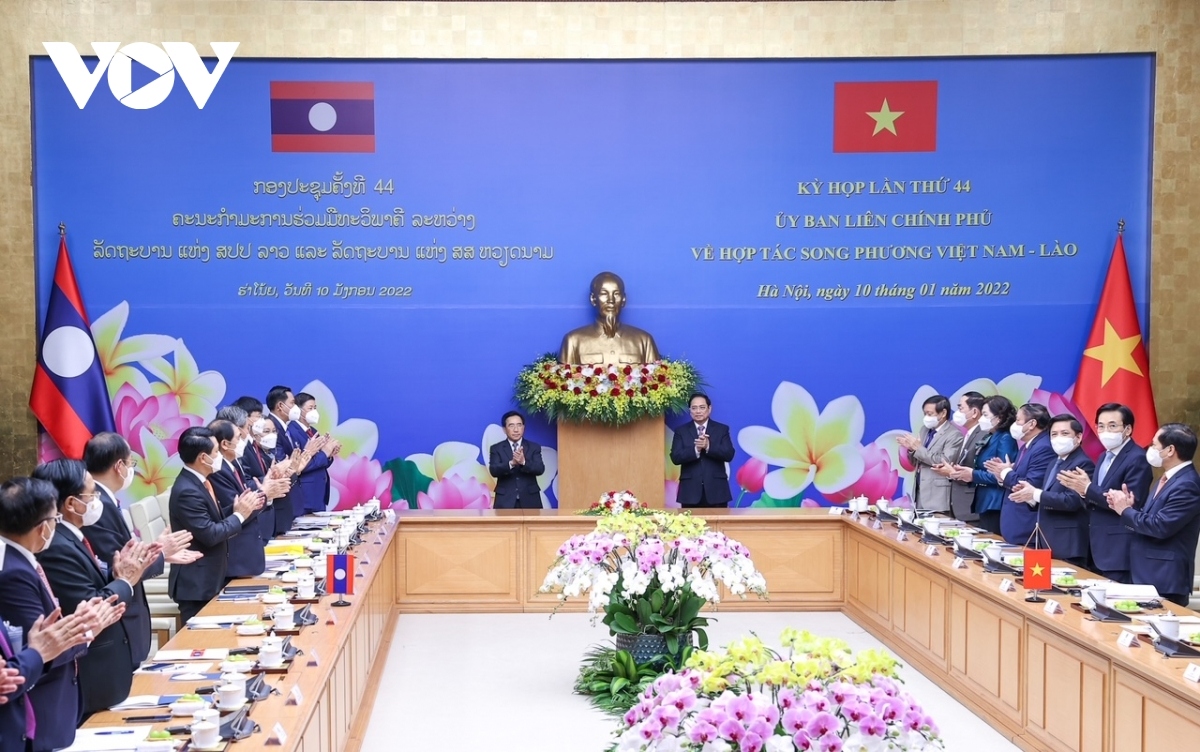 Vietnamese, Lao PMs co-chair 44th session of Intergovernmental Committee